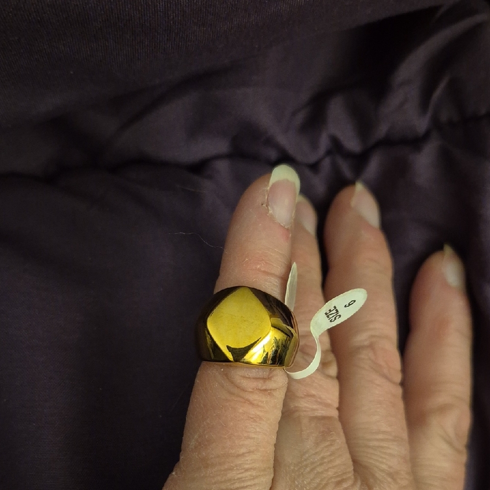 Bold Gold-Tone Dome Ring - Size 6